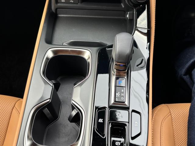 NX NX350h 一部改良モデル パノラマルーフ 純OP20インチAW HDMI端子 走行中TVOK ヘーゼルレザーシート ETC LED 純正ナビTV アラウンドビュー 禁煙車 パワーバックドア 5年コーティング済(12枚目)