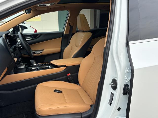 NX NX350h 一部改良モデル パノラマルーフ 純OP20インチAW HDMI端子 走行中TVOK ヘーゼルレザーシート ETC LED 純正ナビTV アラウンドビュー 禁煙車 パワーバックドア 5年コーティング済(32枚目)