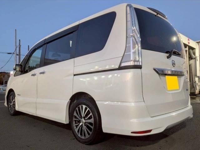 セレナ ハイウェイスター　Ｓ－ハイブリッド　集中ドアロック　Ｂｌｕｅｔｏｏｔｈ対応ナビ　ＤＶＤ　ＥＴＣ　バックカメラ　両側電動スライドドア　クルーズコントロール　ドライブレコーダー　日産純正アルミ（3枚目）