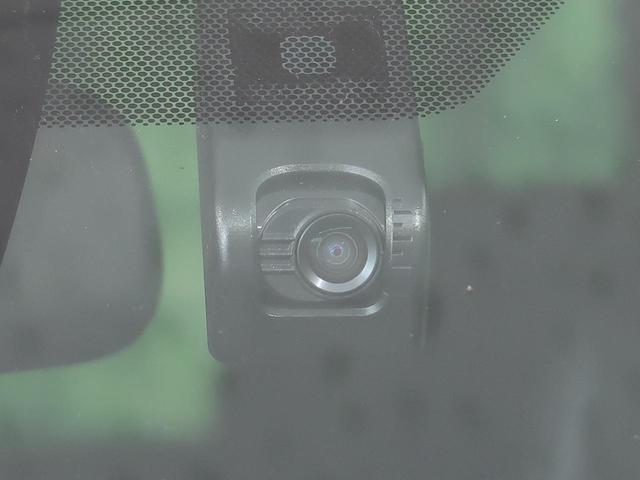 ハイブリッドGi 禁煙車 衝突軽減装置 純正10型ナビ 両側電動スライドドア 7人乗り LEDヘッド シートヒーター バックカメラ ETC 純正15インチAW オートマチックハイビーム(30枚目)