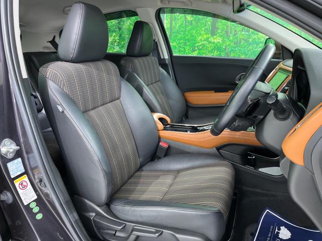 ハイブリッドZ 禁煙車 衝突軽減装置 SDナビ フルセグTV ETC ルーフレール バックカメラ LEDヘッドライト デュアルエアコン オートライト 前席シートヒーター 純正17インチAW(11枚目)