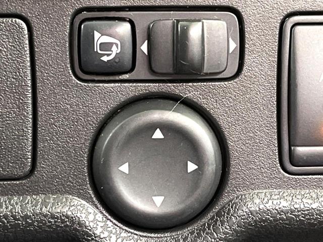 X 禁煙車 純正ナビ バックカメラ フルセグTV CD/DVD Bluetooth接続 アイドリングストップ フロントフォグライト ドライブレコーダー 電動格納ミラー プッシュスタート スマートキー(42枚目)
