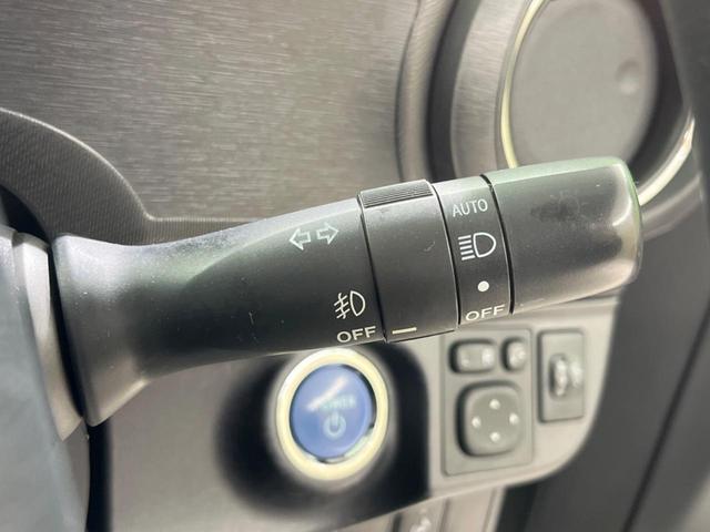 Gブラックソフトレザーセレクション 禁煙車 純正ナビ フルセグ バックカメラ ハーフレザーシート クルーズコントロール クリアランスソナー プッシュスタート オートライト CD/DVD再生 純正15AW パワーウィンドウ(7枚目)