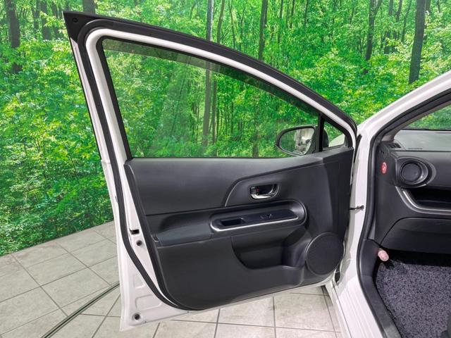 Gブラックソフトレザーセレクション 禁煙車 純正ナビ フルセグ バックカメラ ハーフレザーシート クルーズコントロール クリアランスソナー プッシュスタート オートライト CD/DVD再生 純正15AW パワーウィンドウ(34枚目)