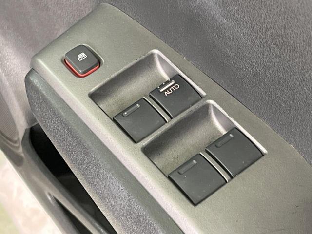 13G・スマートセレクション ファインスタイル 禁煙車 純正オーディオ CD再生 AUX接続 USB接続 ビルトインETC オートエアコン HIDヘッド オートライト 電動格納ミラー キーフリーシステム(31枚目)