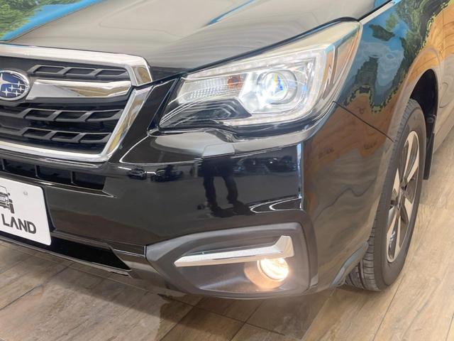 X-ブレイク 禁煙車 衝突軽減装置 4WD クルーズコントロール ETC シートヒーター レーンアシスト HIDヘッドライト スマートキー デュアルオートエアコン 純正17インチアルミホイール アイドリンク(13枚目)