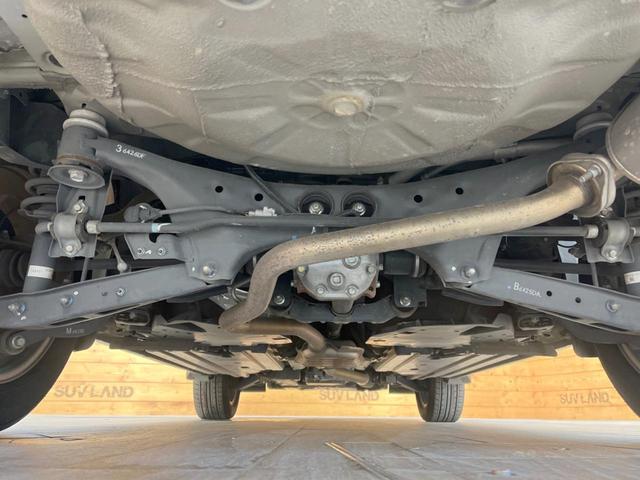 X-ブレイク 禁煙車 衝突軽減装置 4WD クルーズコントロール ETC シートヒーター レーンアシスト HIDヘッドライト スマートキー デュアルオートエアコン 純正17インチアルミホイール アイドリンク(20枚目)