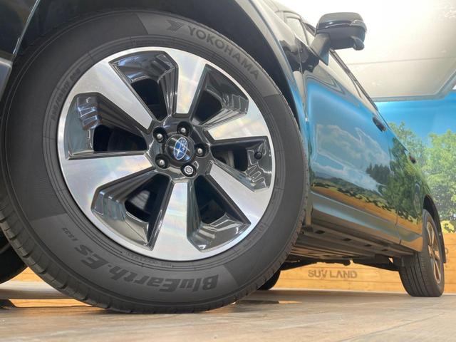 X-ブレイク 禁煙車 衝突軽減装置 4WD クルーズコントロール ETC シートヒーター レーンアシスト HIDヘッドライト スマートキー デュアルオートエアコン 純正17インチアルミホイール アイドリンク(29枚目)