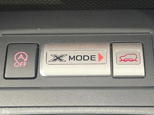 X-ブレイク 禁煙車 衝突軽減装置 4WD クルーズコントロール ETC シートヒーター レーンアシスト HIDヘッドライト スマートキー デュアルオートエアコン 純正17インチアルミホイール アイドリンク(51枚目)