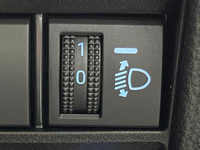 ヴォクシー Ｓ－Ｇ　登録済未使用車　衝突被害軽減装置　両側電動スライドドア　純正ディスプレイオーディオ　バックカメラ　フルセグＴＶ　ＣＤＤＶＤデッキ　レーダークルーズコントロール　純正１６インチアルミホイール（40枚目）
