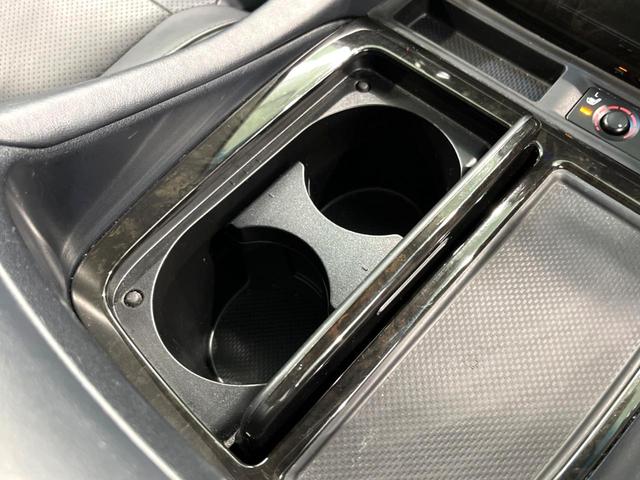 ヴェルファイアハイブリッド ＺＲ　Ｇエディション　メーカーオプションナビ　ＪＢＬサウンド　両側電動スライド　パワーバックドア　パワーシート　衝突被害軽減　１００Ｖ電源　電動リアゲート　レザーシート　ドラレコ　コーナーセンサー　ＬＥＤヘッド（51枚目）