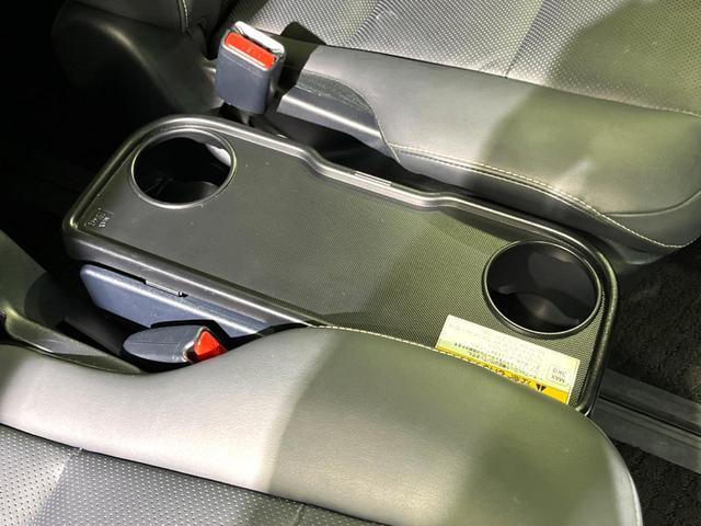 エスクァイア ハイブリッドＧｉ　両側電動ドア　純正９インチナビ　後席モニター　バックカメラ　衝突被害軽減システム　禁煙車　ハーフレザーシート　ドラレコ　コーナーセンサー　スマートキー　ＬＥＤヘッド　ビルトインＥＴＣ　クルコン（34枚目）