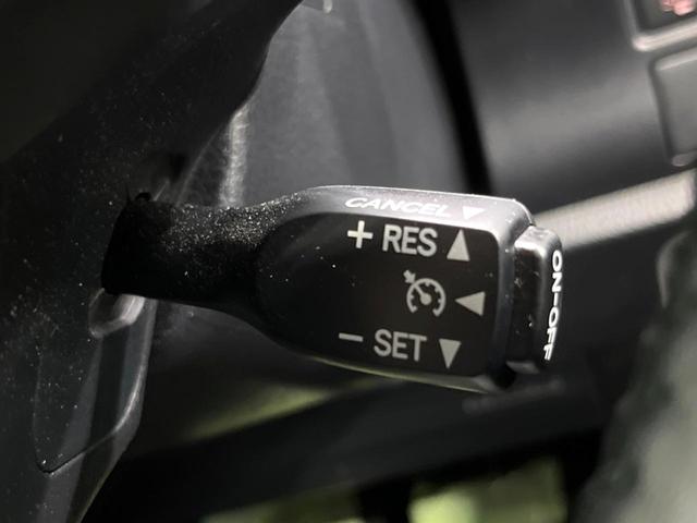 エスクァイア ハイブリッドＧｉ　両側電動ドア　純正９インチナビ　後席モニター　バックカメラ　衝突被害軽減システム　禁煙車　ハーフレザーシート　ドラレコ　コーナーセンサー　スマートキー　ＬＥＤヘッド　ビルトインＥＴＣ　クルコン（42枚目）
