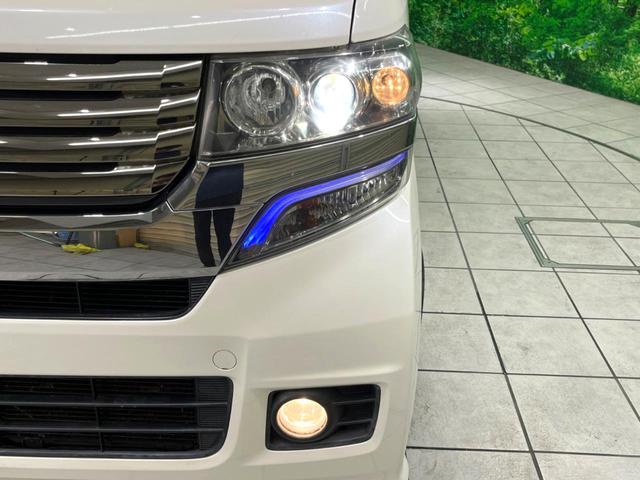 Ｎ－ＢＯＸカスタム Ｇ　ＳＳパッケージ　両側電動　純正ナビ　バックカメラ　禁煙車　ＥＴＣ　ＨＩＤヘッド　Ｂｌｕｅｔｏｏｔｈ　フォグランプ　スマートキー　オートエアコン　純正１４インチＡＷ　ＣＤ／ＤＶＤ再生　オートライト　電動格納ミラー（13枚目）