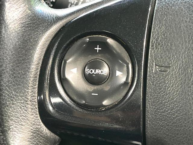 Ｎ－ＢＯＸカスタム Ｇ　ＳＳパッケージ　両側電動　純正ナビ　バックカメラ　禁煙車　ＥＴＣ　ＨＩＤヘッド　Ｂｌｕｅｔｏｏｔｈ　フォグランプ　スマートキー　オートエアコン　純正１４インチＡＷ　ＣＤ／ＤＶＤ再生　オートライト　電動格納ミラー（41枚目）