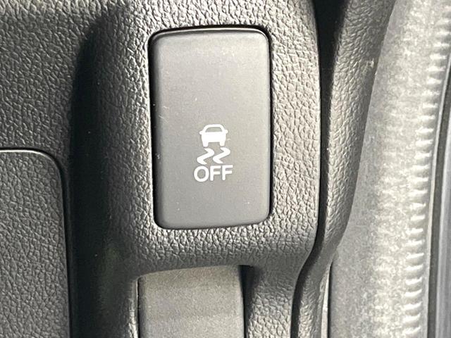 Ｎ－ＢＯＸカスタム Ｇ　ＳＳパッケージ　両側電動　純正ナビ　バックカメラ　禁煙車　ＥＴＣ　ＨＩＤヘッド　Ｂｌｕｅｔｏｏｔｈ　フォグランプ　スマートキー　オートエアコン　純正１４インチＡＷ　ＣＤ／ＤＶＤ再生　オートライト　電動格納ミラー（43枚目）