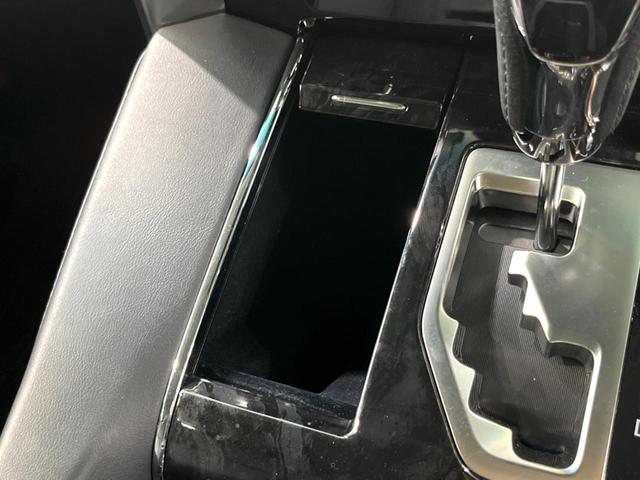 アルファード ２．５Ｓ　Ｃパッケージ　サンルーフ　ナビ付純正ＤＡ　バックカメラ　後席モニター　両側電動　禁煙　衝突軽減　シートベンチレーション　ＢＳＭ　ＬＥＤヘッド　パワーバックドア　ドラレコ　ＥＴＣ　レーダークルーズ　パワーシート（48枚目）