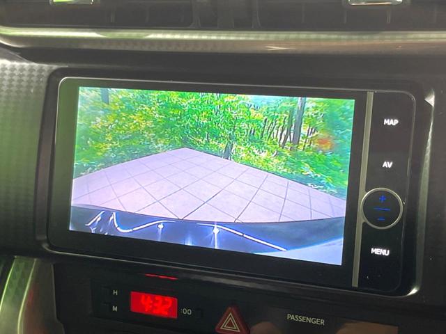 ８６ ＧＴリミテッド　ＡＴ車　ＴＲＤエアロ　純正ナビ　フロントカメラ　バックカメラ　シートヒーター　ＨＩＤヘッド　ハーフレザーシート　フルセグ　オートエアコン　スマートキー（5枚目）