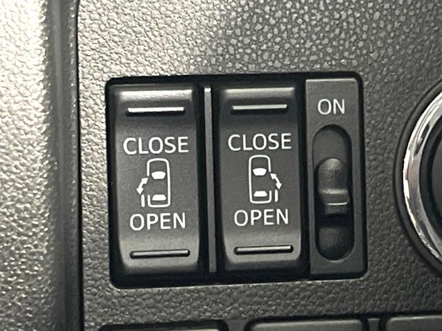 タント カスタムＲＳ　トップエディションＳＡＩＩＩ　純正８インチナビ　両側電動　バックカメラ　ドラレコ　ＥＴＣ　衝突軽減　ＬＥＤヘッド　フルセグ　Ｂｌｕｅｔｏｏｔｈ　ハーフレザーシート　ターボ（6枚目）