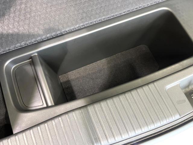 ヴェゼル ハイブリッドＸ　純正ナビ　バックカメラ　衝突軽減　ＥＴＣ　フルセグ　ＬＥＤヘッド　クルーズコントロール　電子パーキング　オートエアコン　電動格納ミラー（37枚目）