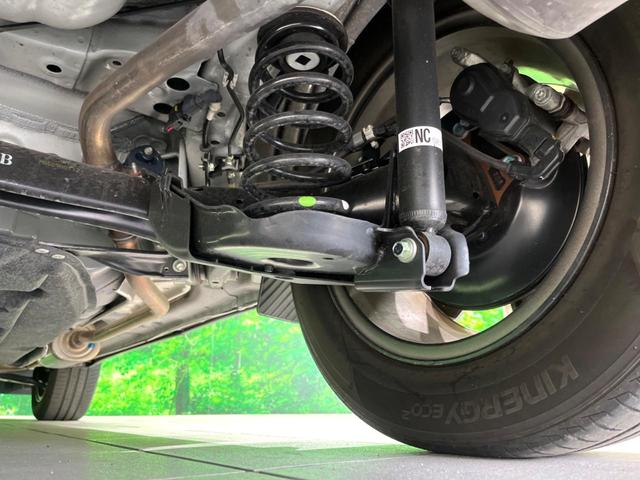 ヴェゼル ｅ：ＨＥＶ　Ｘ　ナビ　バックカメラ　衝突軽減　ＥＴＣ　ＬＥＤヘッド　レーダークルーズ　コーナーセンサー　電子パーキング　オートホールド　オートエアコン　スマートキー（26枚目）