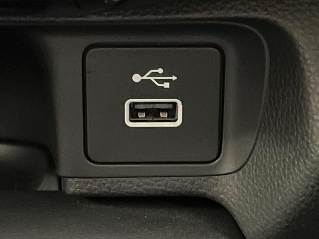 ヴェゼル ｅ：ＨＥＶ　Ｘ　ナビ　バックカメラ　衝突軽減　ＥＴＣ　ＬＥＤヘッド　レーダークルーズ　コーナーセンサー　電子パーキング　オートホールド　オートエアコン　スマートキー（44枚目）