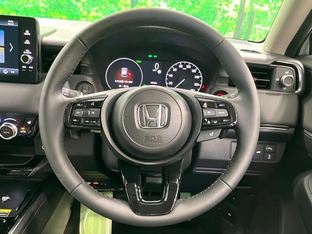 ヴェゼル ｅ：ＨＥＶ　Ｚ　登録済未使用車　純正９インチナビ　ＥＴＣ　ＬＥＤヘッド　レーダークルーズ　置くだけ充電　パワーバックドア　ホンダセンシング　電子パーキング　オートホールド（12枚目）