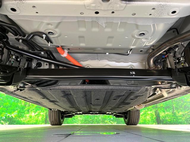 ヴェゼル ｅ：ＨＥＶ　Ｚ　登録済未使用車　純正９インチナビ　ＥＴＣ　ＬＥＤヘッド　レーダークルーズ　置くだけ充電　パワーバックドア　ホンダセンシング　電子パーキング　オートホールド（21枚目）