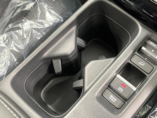 ヴェゼル ｅ：ＨＥＶ　Ｚ　登録済未使用車　純正９インチナビ　ＥＴＣ　ＬＥＤヘッド　レーダークルーズ　置くだけ充電　パワーバックドア　ホンダセンシング　電子パーキング　オートホールド（59枚目）