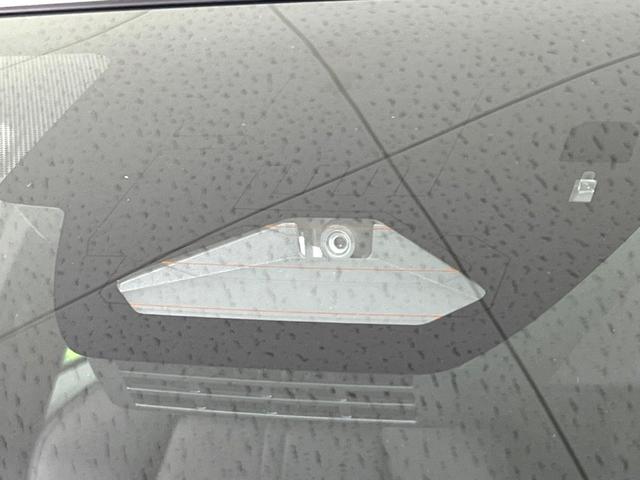 カローラクロス ハイブリッド　Ｚ　純正１０インチＤＡ　フルセグ　バックカメラ　ＢＳＭ　ルーフレール　パワーバックドア　ＥＴＣ　シートヒーター　Ｂｌｕｅｔｏｏｔｈ　ＬＥＤヘッド　オートエアコン　電子パーキング（5枚目）