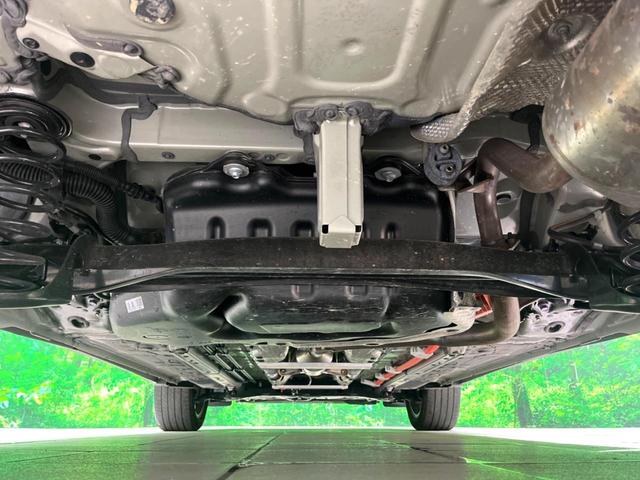 カローラクロス ハイブリッド　Ｚ　純正１０インチＤＡ　フルセグ　バックカメラ　ＢＳＭ　ルーフレール　パワーバックドア　ＥＴＣ　シートヒーター　Ｂｌｕｅｔｏｏｔｈ　ＬＥＤヘッド　オートエアコン　電子パーキング（21枚目）