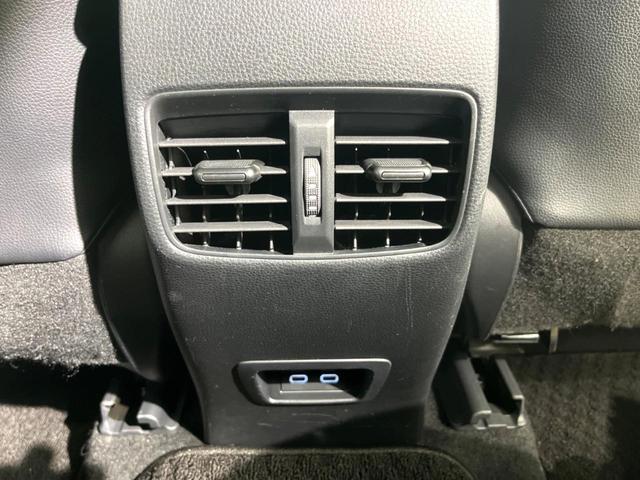 カローラクロス ハイブリッド　Ｚ　純正１０インチＤＡ　フルセグ　バックカメラ　ＢＳＭ　ルーフレール　パワーバックドア　ＥＴＣ　シートヒーター　Ｂｌｕｅｔｏｏｔｈ　ＬＥＤヘッド　オートエアコン　電子パーキング（39枚目）