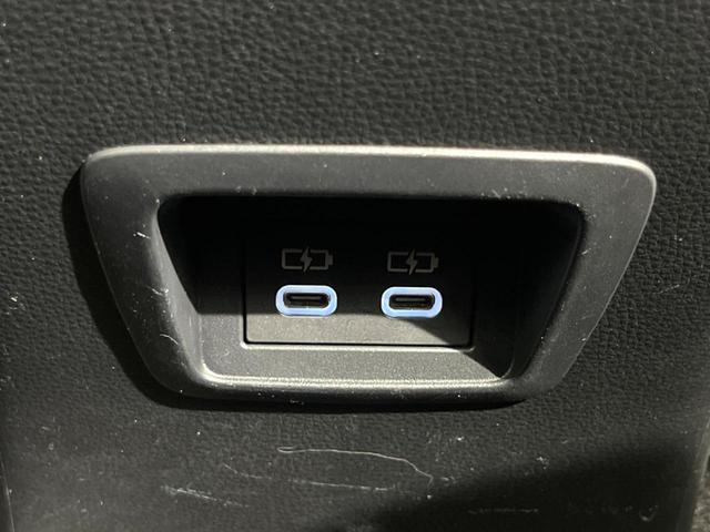 カローラクロス ハイブリッド　Ｚ　純正１０インチＤＡ　フルセグ　バックカメラ　ＢＳＭ　ルーフレール　パワーバックドア　ＥＴＣ　シートヒーター　Ｂｌｕｅｔｏｏｔｈ　ＬＥＤヘッド　オートエアコン　電子パーキング（40枚目）
