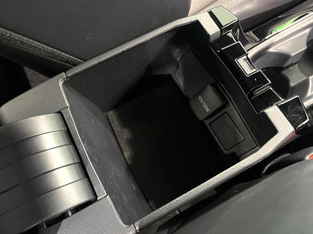 カローラクロス ハイブリッド　Ｚ　純正１０インチＤＡ　フルセグ　バックカメラ　ＢＳＭ　ルーフレール　パワーバックドア　ＥＴＣ　シートヒーター　Ｂｌｕｅｔｏｏｔｈ　ＬＥＤヘッド　オートエアコン　電子パーキング（49枚目）
