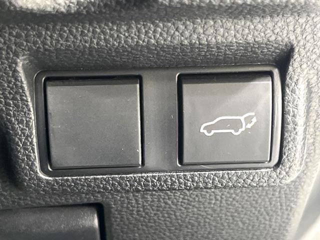 カローラクロス ハイブリッド　Ｚ　純正１０インチＤＡ　フルセグ　バックカメラ　ＢＳＭ　ルーフレール　パワーバックドア　ＥＴＣ　シートヒーター　Ｂｌｕｅｔｏｏｔｈ　ＬＥＤヘッド　オートエアコン　電子パーキング（57枚目）