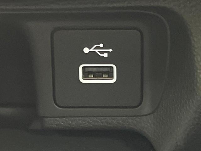 ヴェゼル ｅ：ＨＥＶ　Ｚ　純正９インチナビ　バックカメラ　パワーバックドア　フルセグ　Ｂｌｕｅｔｏｏｔｈ　レーダークルーズ　衝突軽減　ＬＥＤヘッド　ＥＴＣ　コーナーセンサー　ハーフレザーシート（48枚目）