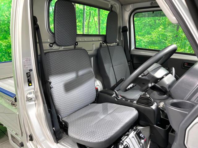 キャリイトラック ＫＣエアコン・パワステ　４ＷＤ　ＭＴ車　オーディオ　ドアバイザー　スペアタイヤ　エアコン（9枚目）