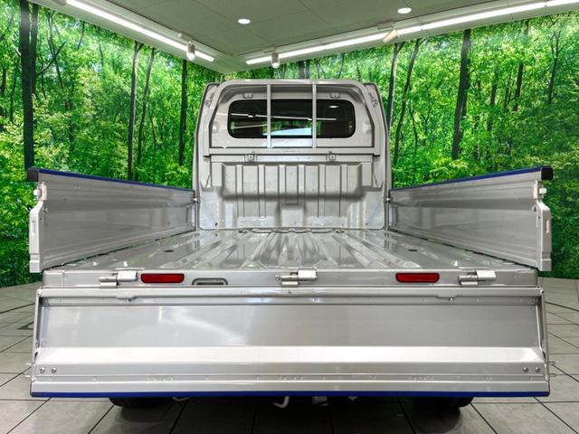 キャリイトラック ＫＣエアコン・パワステ　４ＷＤ　ＭＴ車　オーディオ　ドアバイザー　スペアタイヤ　エアコン（10枚目）