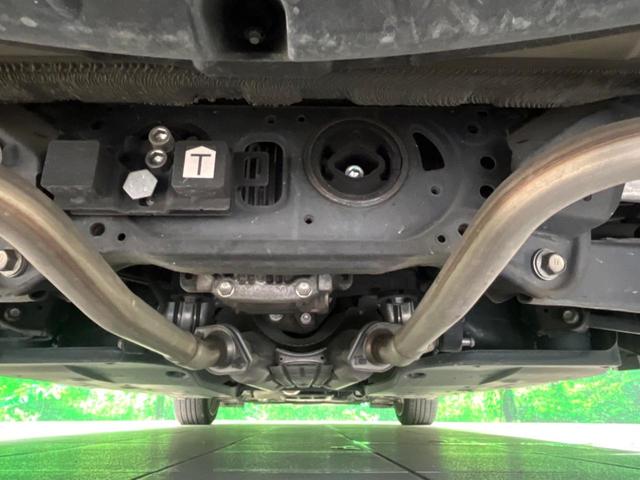 ＩＳ ＩＳ３００ｈ　バージョンＬ　純正ナビ　黒革　衝突軽減　ＥＴＣ　バックカメラ　ＬＥＤヘッド　レーダークルーズ　フルセグ　Ｂｌｕｅｔｏｏｔｈ　パワーシート　ＢＳＭ　ステアリングヒーター　シートベンチレーション　サン（21枚目）