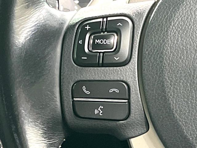 ＩＳ ＩＳ３００ｈ　バージョンＬ　純正ナビ　黒革　衝突軽減　ＥＴＣ　バックカメラ　ＬＥＤヘッド　レーダークルーズ　フルセグ　Ｂｌｕｅｔｏｏｔｈ　パワーシート　ＢＳＭ　ステアリングヒーター　シートベンチレーション　サン（46枚目）