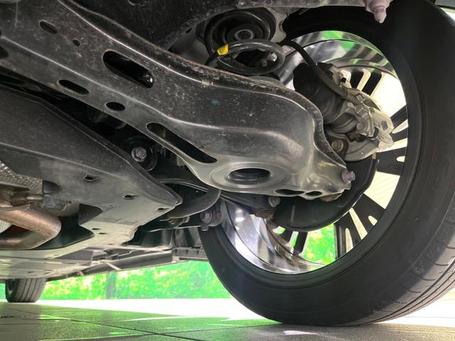 プリウス Ｚ　モデリスタエアロ　サンルーフ　純正１２インチナビ　全周囲カメラ　ＢＳＭ　シートベンチレーション　パワーシート　衝突軽減（36枚目）