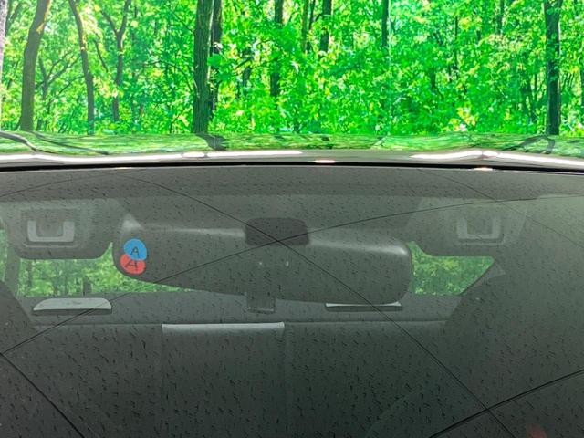 ＧＲ８６ ＲＺ　ＭＴ車　９型ＤＡ　ブレンボキャリパー　バックカメラ　衝突被害軽減システム　レーダークルーズ　禁煙車　ハーフレザーシート　コーナーセンサー　スマートキー　ＬＥＤヘッド　車線逸脱警報（7枚目）