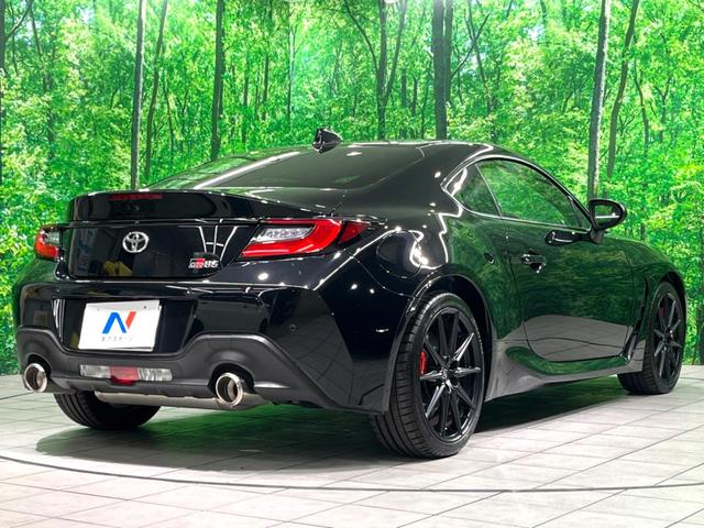 ＧＲ８６ ＲＺ　ＭＴ車　９型ＤＡ　ブレンボキャリパー　バックカメラ　衝突被害軽減システム　レーダークルーズ　禁煙車　ハーフレザーシート　コーナーセンサー　スマートキー　ＬＥＤヘッド　車線逸脱警報（47枚目）