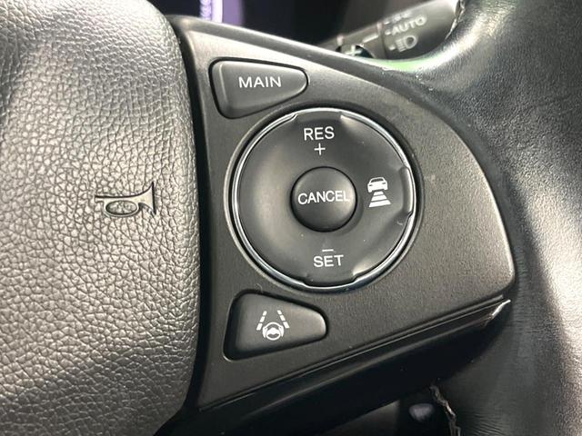 【アダプティブクルーズコントロール】高速道路での長距離走行が楽に！！自動で速度を保つクルーズコントロールが、衝突軽減システムと連携し、前方の車両を感知して車間を保つように速度調節してくれます！！