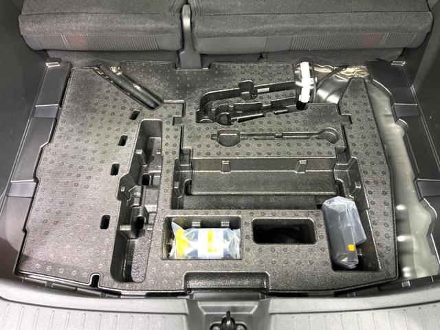 オーラ ニスモ NISMOエアロ メーカー9インチナビ 全周囲カメラ プロパイロット 三眼LEDヘッド ドラレコ ETC BSM フルセグ Bluetooth 電子パーキング オートホールド(31枚目)