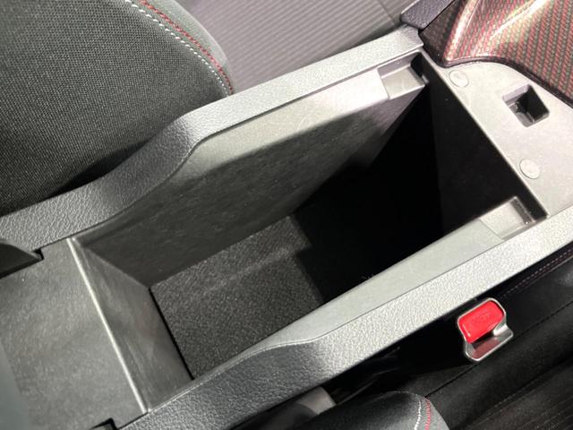 オーラ ニスモ NISMOエアロ メーカー9インチナビ 全周囲カメラ プロパイロット 三眼LEDヘッド ドラレコ ETC BSM フルセグ Bluetooth 電子パーキング オートホールド(40枚目)