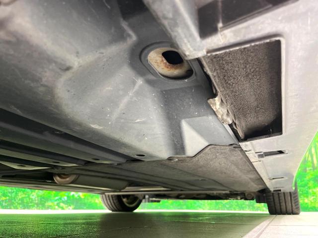 レジェンド ハイブリッド　ＥＸ　サンルーフ　純正ナビ　黒革　ＫＲＥＬＬオーディオ　全周囲カメラ　パワーシート　ＥＴＣ　ドラレコ　ＢＳＭ　ＬＥＤヘッド　コーナーセンサー　衝突軽減　クルーズコントロール（27枚目）