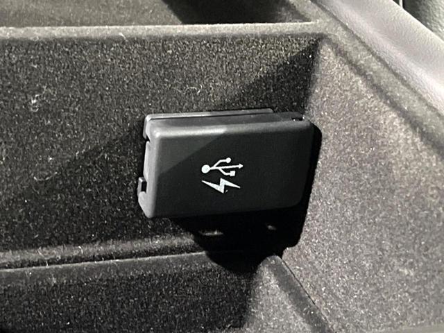 レジェンド ハイブリッド　ＥＸ　サンルーフ　純正ナビ　黒革　ＫＲＥＬＬオーディオ　全周囲カメラ　パワーシート　ＥＴＣ　ドラレコ　ＢＳＭ　ＬＥＤヘッド　コーナーセンサー　衝突軽減　クルーズコントロール（44枚目）