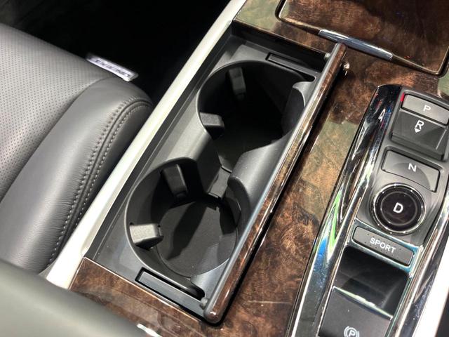 レジェンド ハイブリッド　ＥＸ　サンルーフ　純正ナビ　黒革　ＫＲＥＬＬオーディオ　全周囲カメラ　パワーシート　ＥＴＣ　ドラレコ　ＢＳＭ　ＬＥＤヘッド　コーナーセンサー　衝突軽減　クルーズコントロール（50枚目）