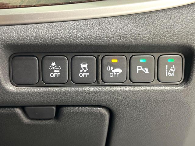 レジェンド ハイブリッド　ＥＸ　サンルーフ　純正ナビ　黒革　ＫＲＥＬＬオーディオ　全周囲カメラ　パワーシート　ＥＴＣ　ドラレコ　ＢＳＭ　ＬＥＤヘッド　コーナーセンサー　衝突軽減　クルーズコントロール（58枚目）